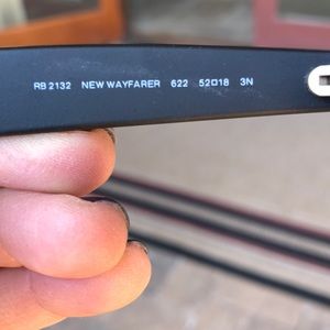 rb2132 new wayfarer 622 52o18 3n